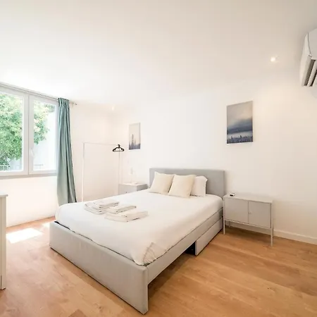 Daire Guestready - Amazing Flat Near Praca Dom Pedro Iv Lisboa